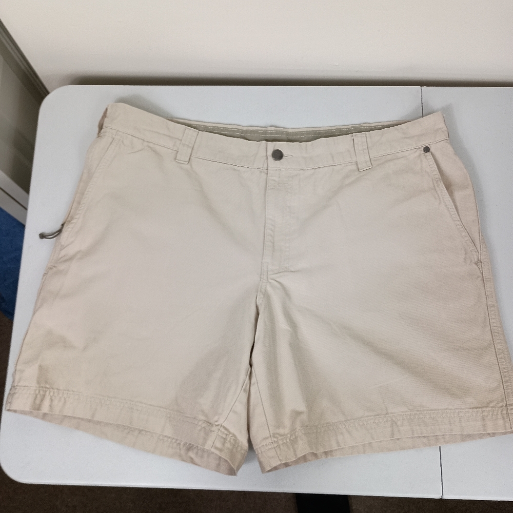 Columbia Mens Hiking Shorts 42 Khaki Rugged Canvas Cotton Pockets Utility